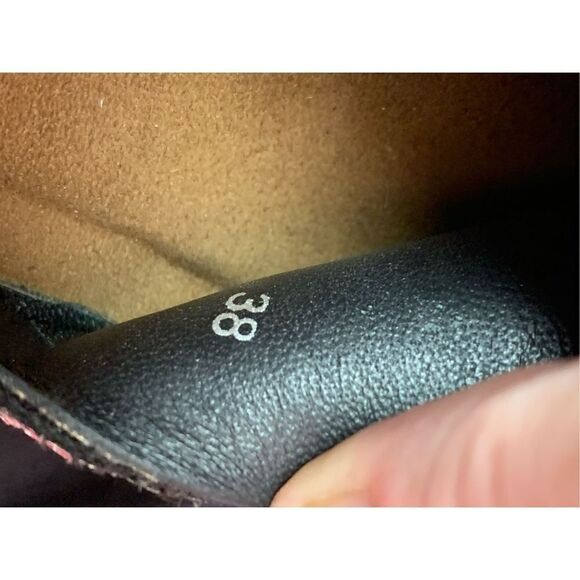 Lazamani Women's Silver Glitter Slip-On Platform Wedge Sandal Size 38 - Picture 8 of 8